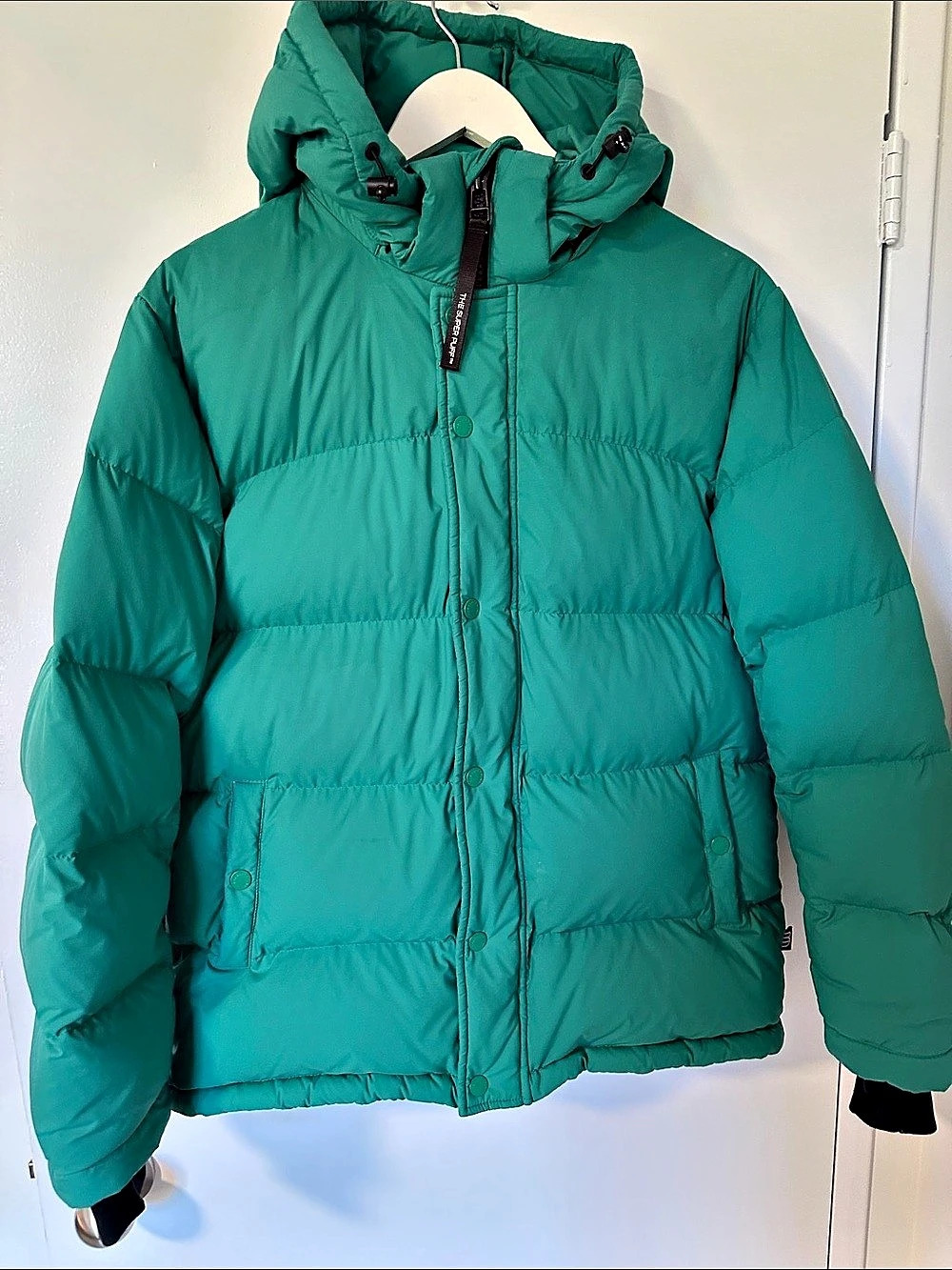 Aritzia The Super Puff Original Puffer Jacket in Green Size Small Like New